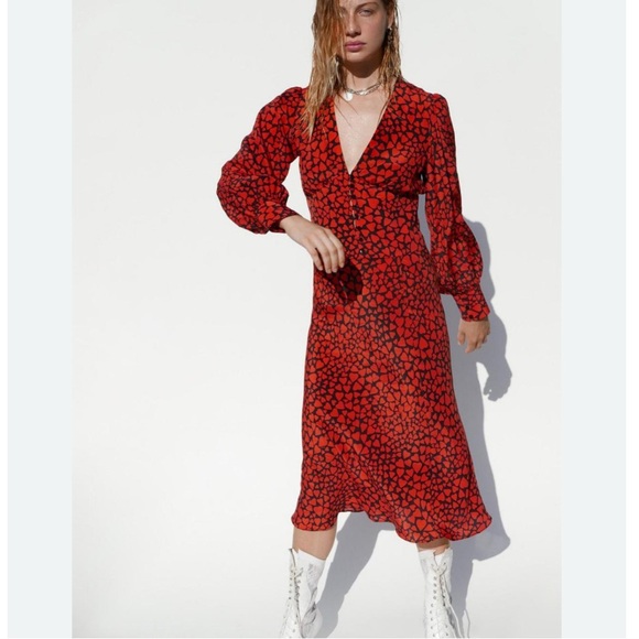 Réalisation Par Naomi Red Black Sid Heart Print  Silk Midi Skirt - Picture 1 of 10